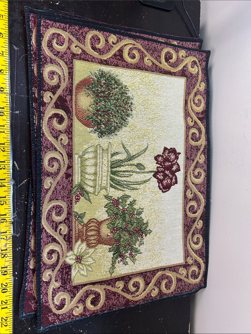 Christmas Topiary Tapestry Placemats Burgundy Gold Holiday Décor set of 4 - Picture 4 of 9
